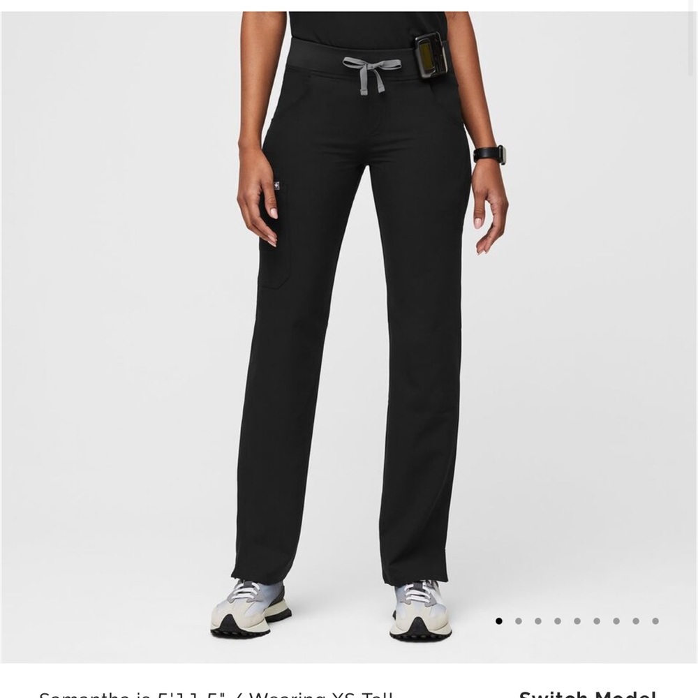 Figs Kade Cargo scrub pants